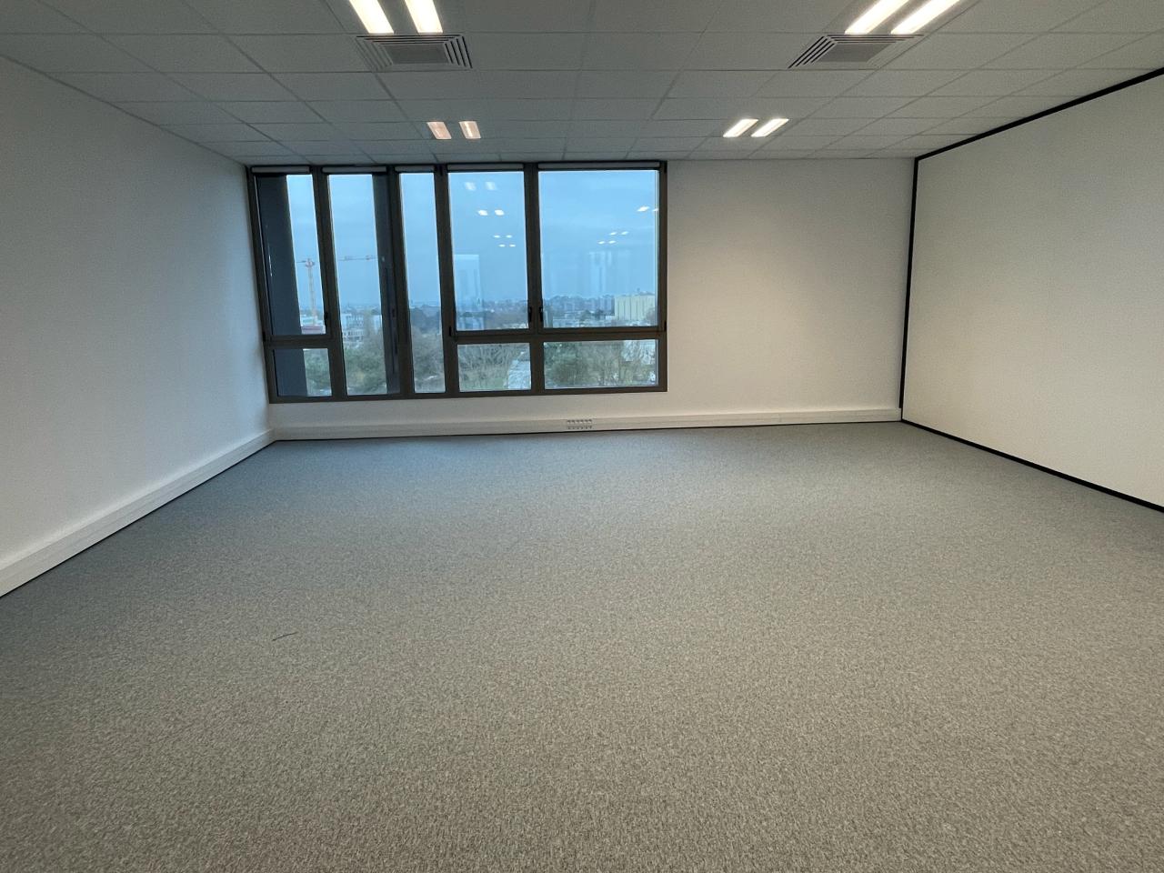 Bureau Cesson-Sévigné 362m² Location bureau Cesson-Sévigné Ille-et-Vilaine OLBUR2428288 4